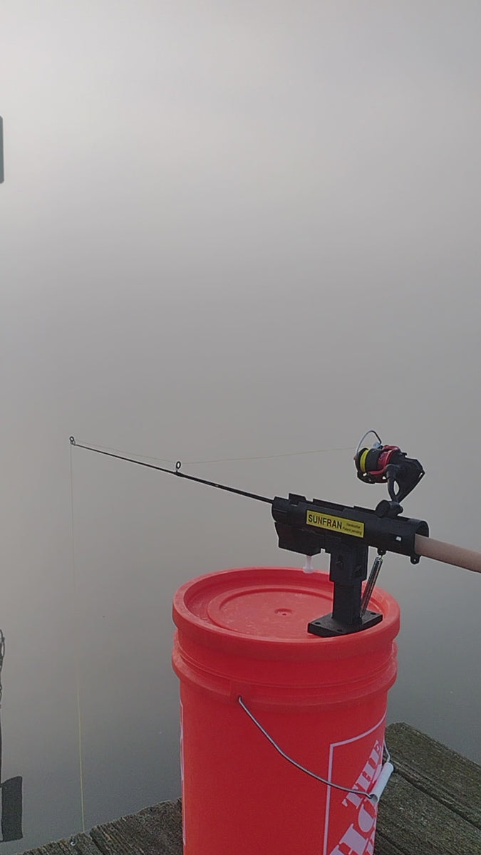 Auto Hook-setting Rod Holder for ice fishing and open water